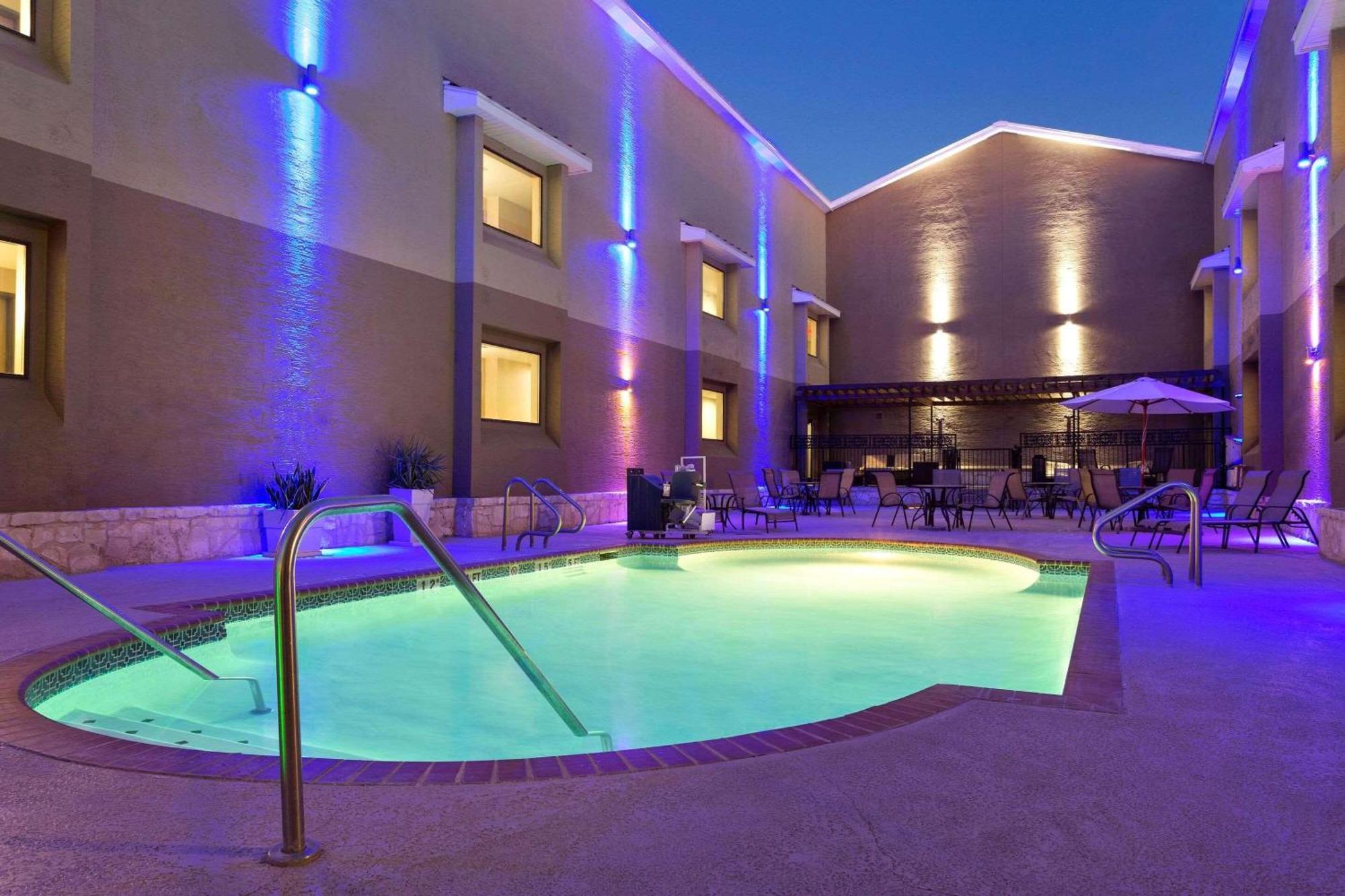 Country Inn & Suites By Radisson, Lackland Afb San Antonio , Tx Exterior foto